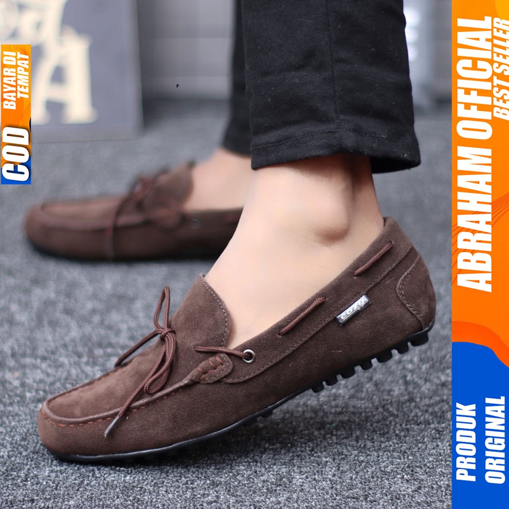 Sepatu Casual Slip On Pria Santai Kerja Kantor Hitam Abraham Rennes