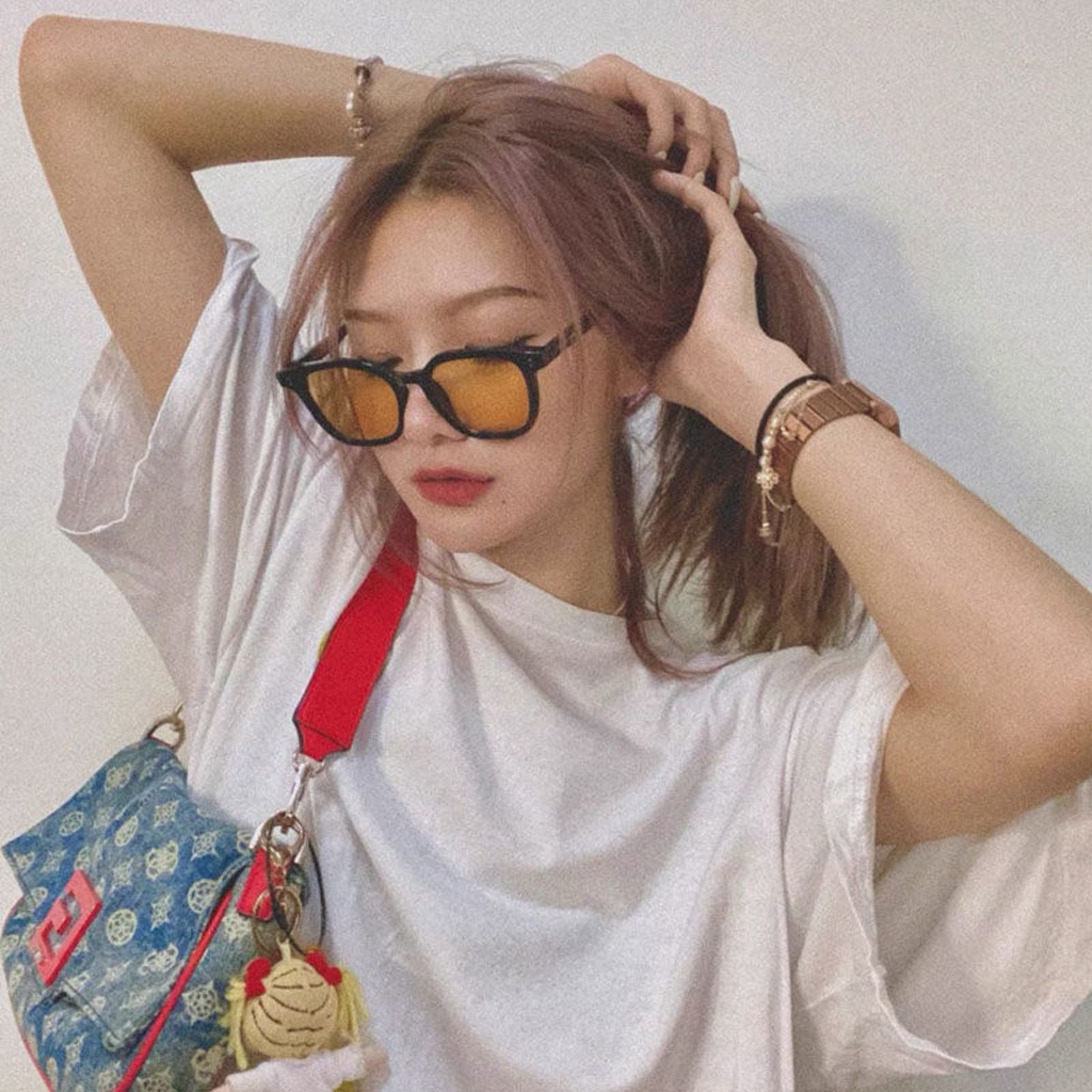 INFY - Kacamata Hitam Bentuk Kotak Bingkai Tebal Gaya Retro Vintage Untuk Wanita G024