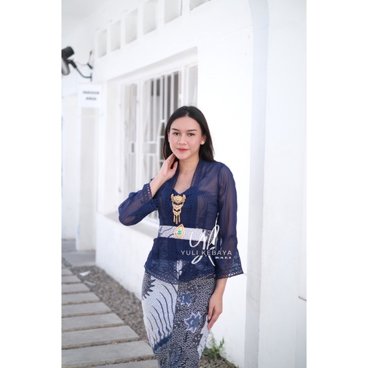 set kebaya jadi Bordir Premium lengan lonceng panjang