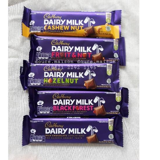 

ARTS8e8D--CADBURY DAIRY MILK 62GR
