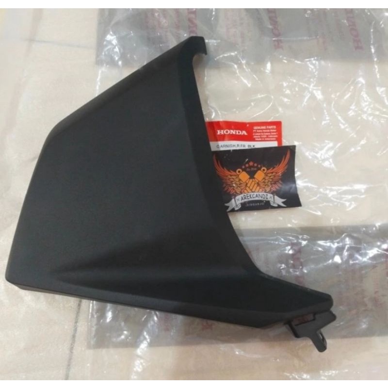garnish inner dek sayap depan Vario 160 Vario160 ORI ahm