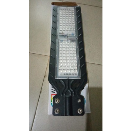 Lampu Jalan Led 100 watt  Multi Chip