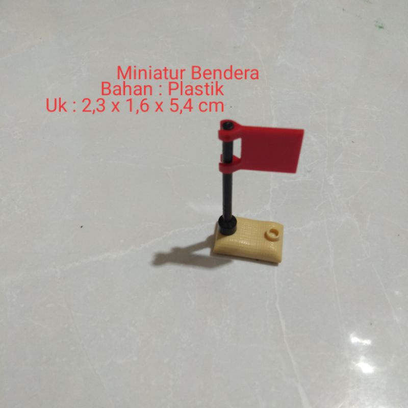 Miniatur Bendera dan Tiang Benderanya