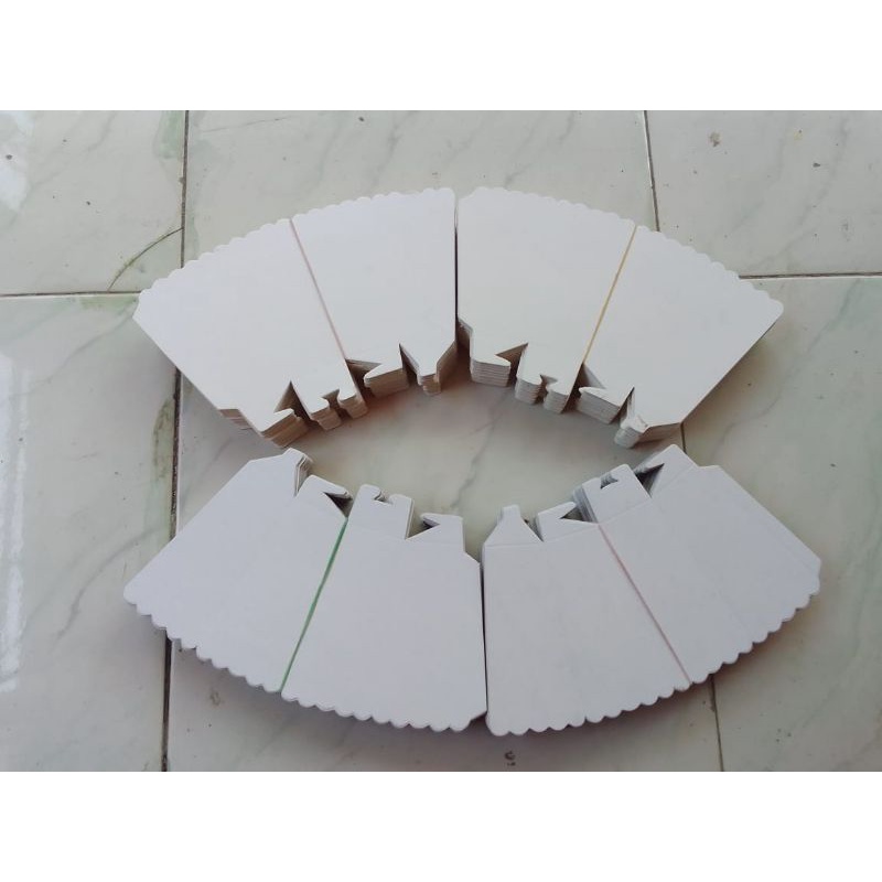 

kertas popcron/kotak kertas popcorn polos.