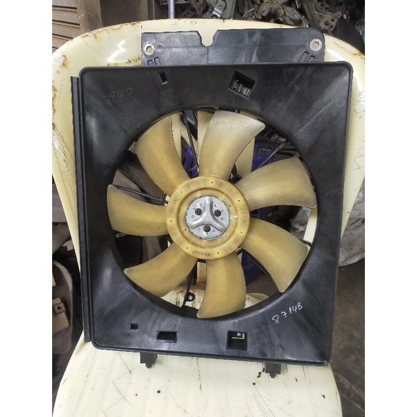 extra fan ac honda CRV 2003-2006
