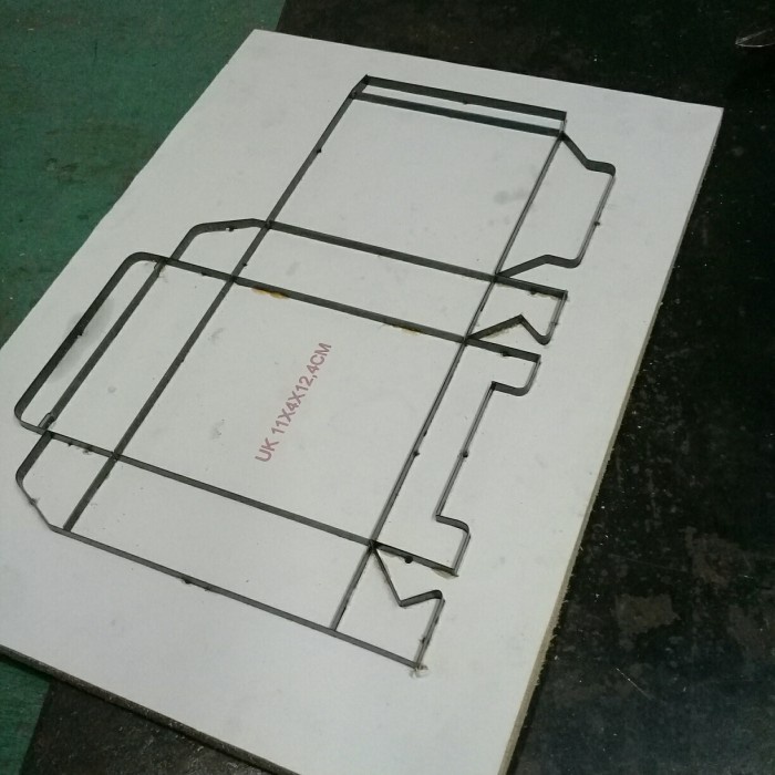 

Murah Piso Diecut Uk 11X4X12.4Cm Promo
