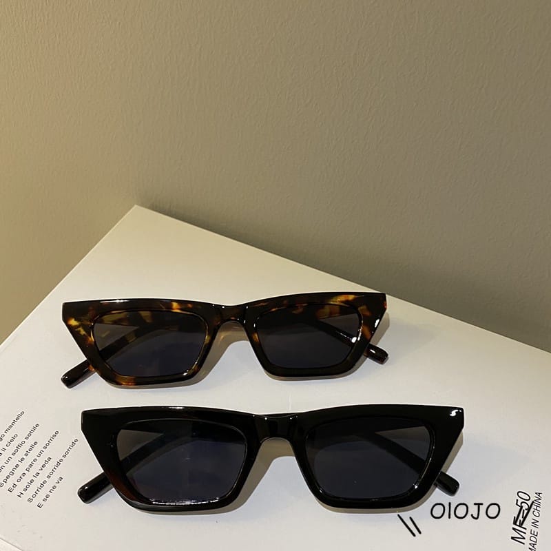 (Cod / Hitam Ready) Kacamata Hitam Cewek Fashion Wanita Jennie Blackpink Murah INS Kacamata Fashion Hitam Korea Retro Gaya