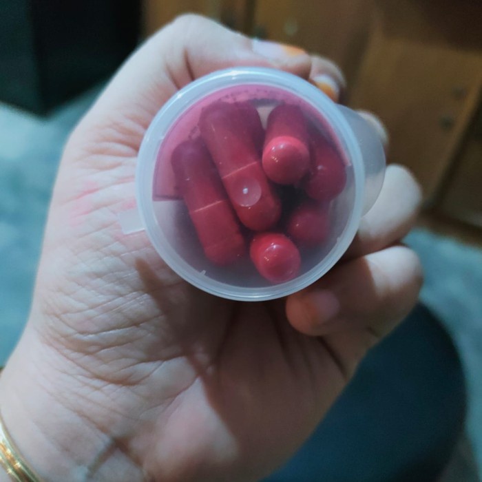

Paket PROMIL isi 2 Kapsul Wanita 4 Kapsul Pria 12 Pcs Teh Celup Pure