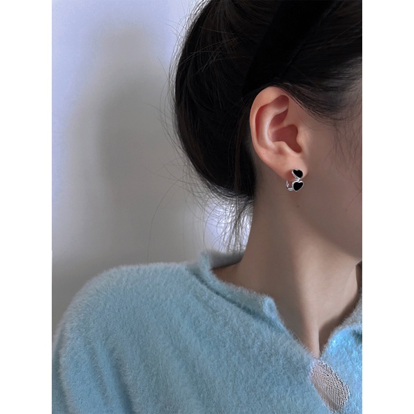 Roselife Anting Tusuk Gantung Bahan Sterling Silver 925 Desain Hati Hitam Gaya Keren / Punk Untuk Wanita