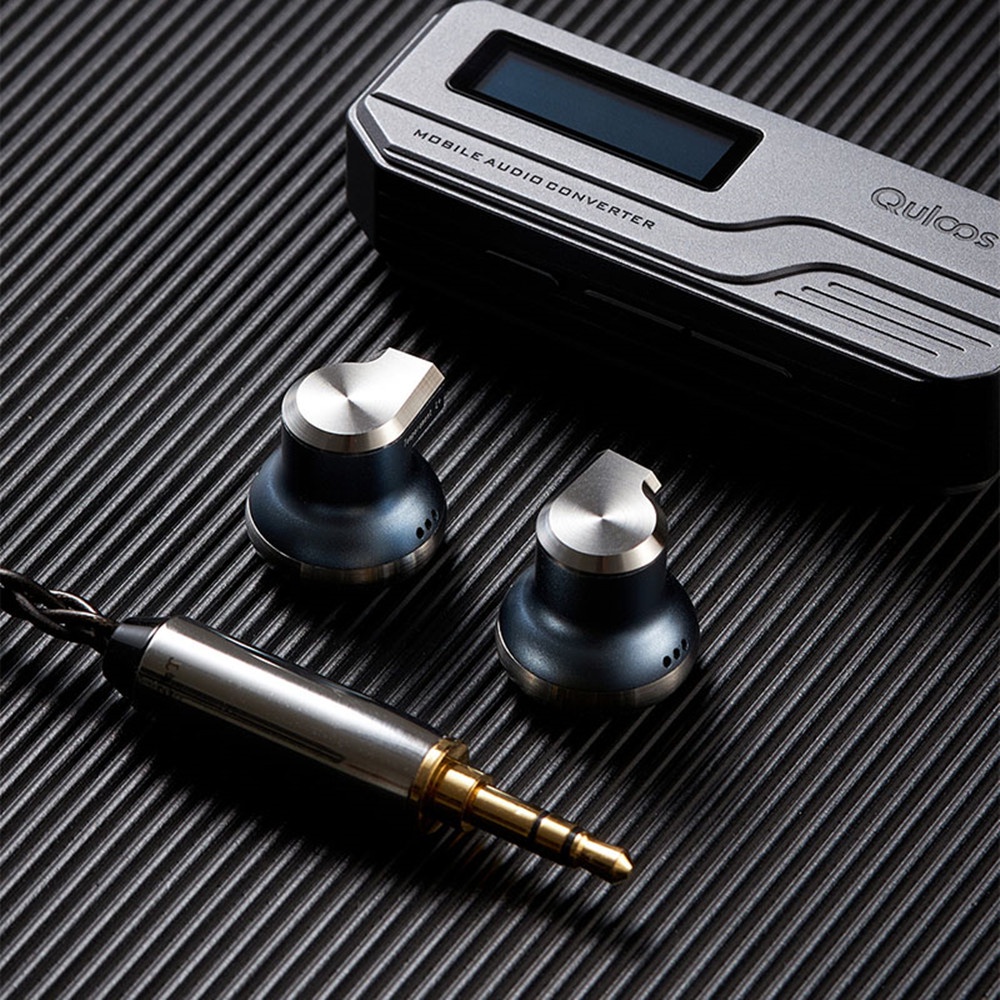 Ksearphone in ear Bahan Titanium Alloy Dengan Kabel 2 Pin Bisa Dilepas DB1 / DB1E