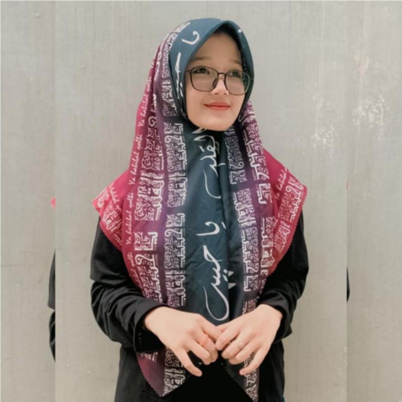 hijab aksara jawa /hijab motif tulisan jawa/Voal Jawa /Hijab jawa