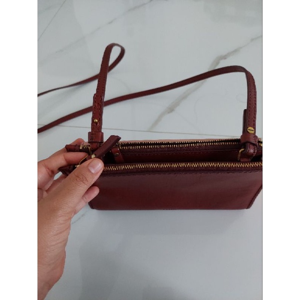 preloved original fossil  tas dompet slempang ukuran 22 x 13