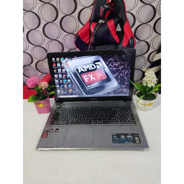 Laptop Render Asus X550ZE AMD FX Ram 8Gb Dual Storage SSD+HDD Windows 10 Sia Pakai