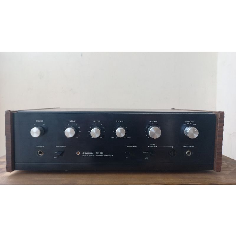 AMPLIFIER SANSUI AU 101 VINTAGE