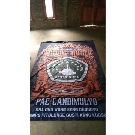 Giant flag 2x3 custom, bisa request desain sendiri