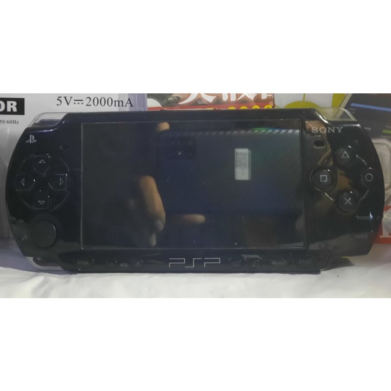 PSP 2000 + MC 16GB FULL GAMES