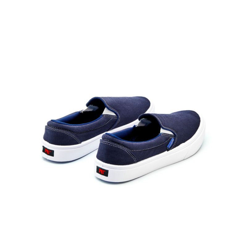 North Star Men Sneakers Pria Tanpa Tali Vamper