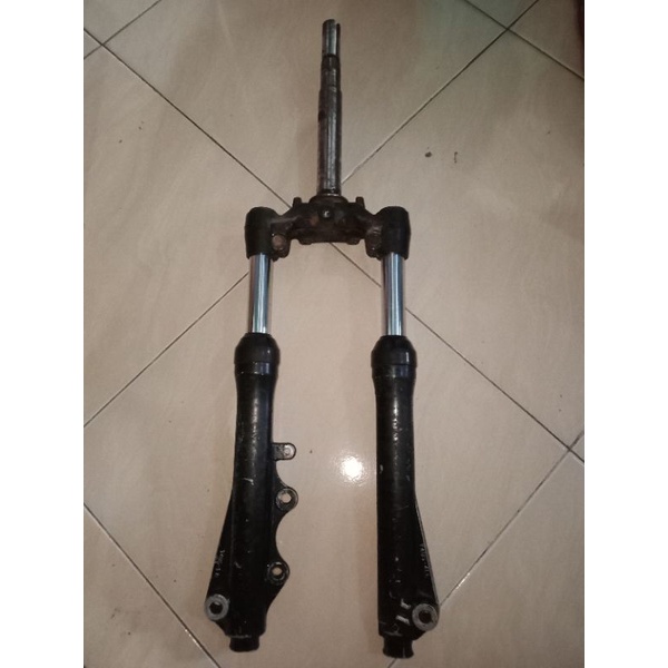 Shock Sekok Skok depan dan segitiga T Yamaha Fiz-r F1Z r fiz r ori