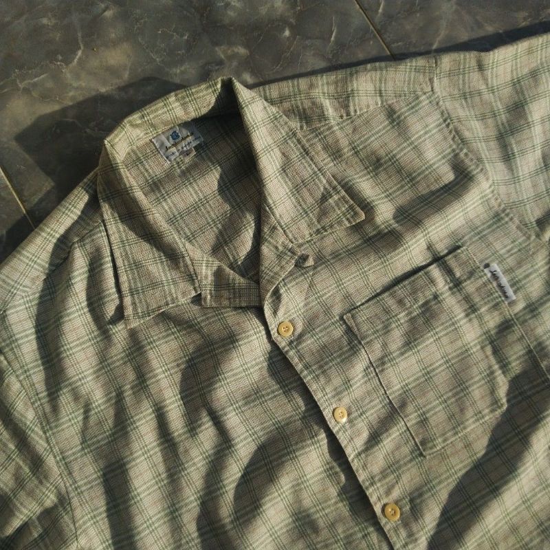 Kemeja hawaii by santa cruz