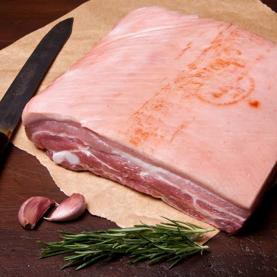 

premium samcan impor dengan kulit pork belly skin on 1kg - 500gr