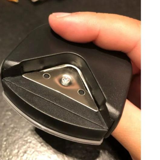 

EXCLUSIVE!Pemotong sudut kertas mini portable pemotong sudut id card kartu nama scraftbook CORNER ROUNDER PUNCH|SQ1