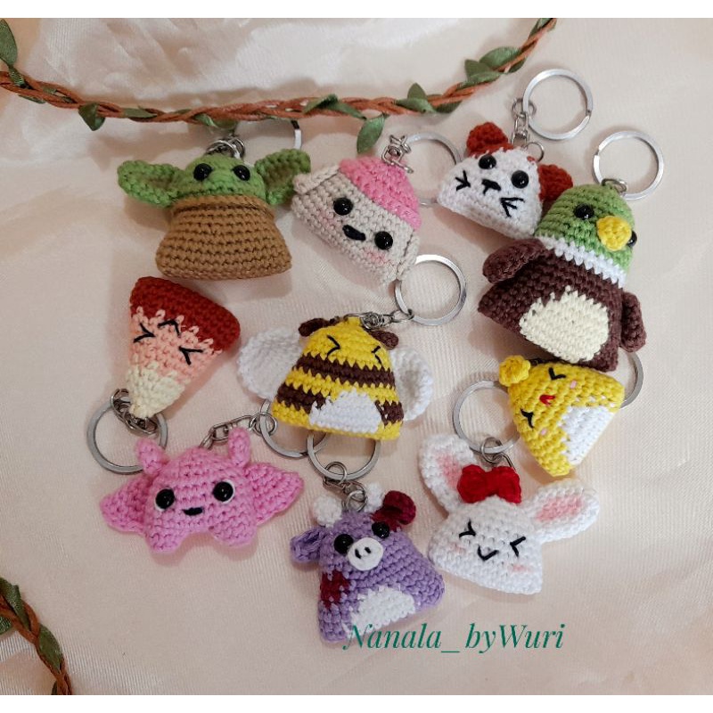 Gantungan kunci / Gantungan kunci rajut / Gantungan kunci boneka/ Gantungan kunci karakter/ Gantunga