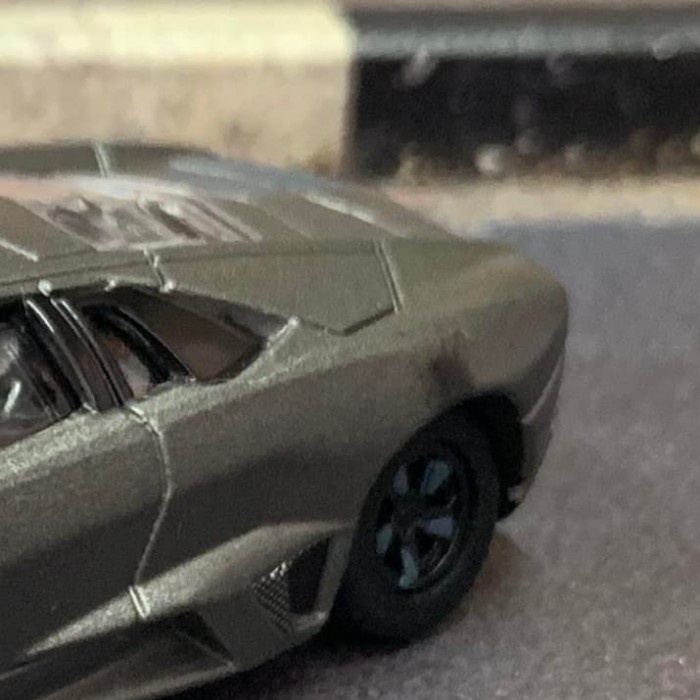 Tomica Limited 0146 Lamborghini Reventon ( Ada minus )