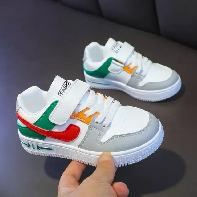 Sepatu Sneakers Anak N001K AIR Laki Laki dan Permpuan Terbaru