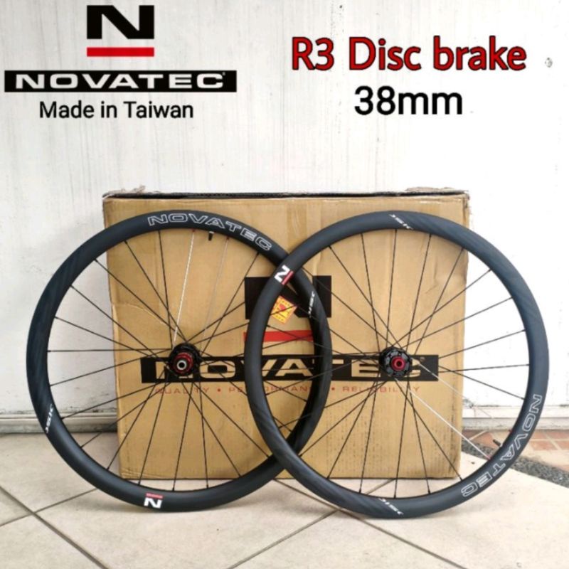Wheelset 700c Carbon Novatec R3 disc brake suport Tubeless made in Taiwan