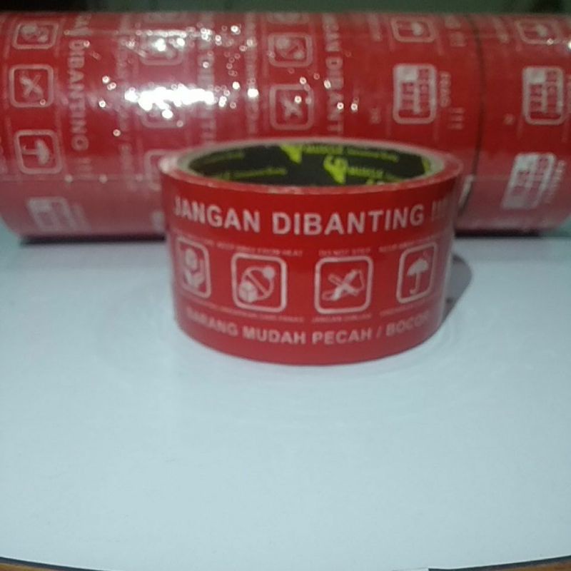 

solasi lakban packing fragile merah 72yard