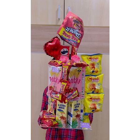 

Snack Tart Tower Cake kue premium | Hampers Ulang Tahun / Wisuda / Kelulusan / Kado Hari Jadi