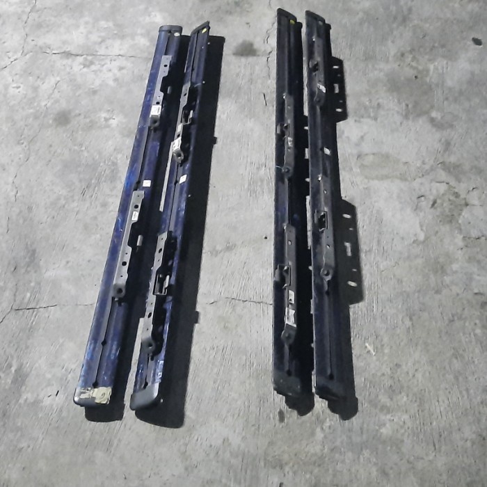 rel slider sliding jok hyundai H1 starex panjang