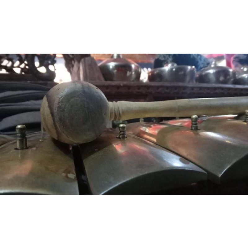 Gamelan Saron, Saron Perunggu Laras Slendro Wilahan 9