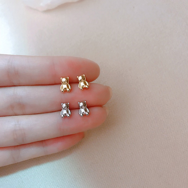 Anting Tusuk Bahan Alloy Warna Gold / Silver Desain Hati / Bunga / Bintang / Bulan Untuk Wanita