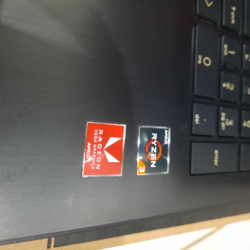 Laptop Hp 15-db0009AU Amd Ryzen 3 - 2200U Ram 4GB HDD 1TB Vga Amd Radeon Vega 3 Layar 15inch Keyboard Numlock