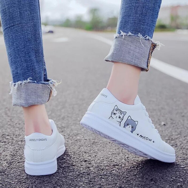 SEPATU SNEAKERS WANITA KASUAL MEOW LUCU / SEPATU WANITA FASHION SEKOLAH PUTIH KEKINIAN COD