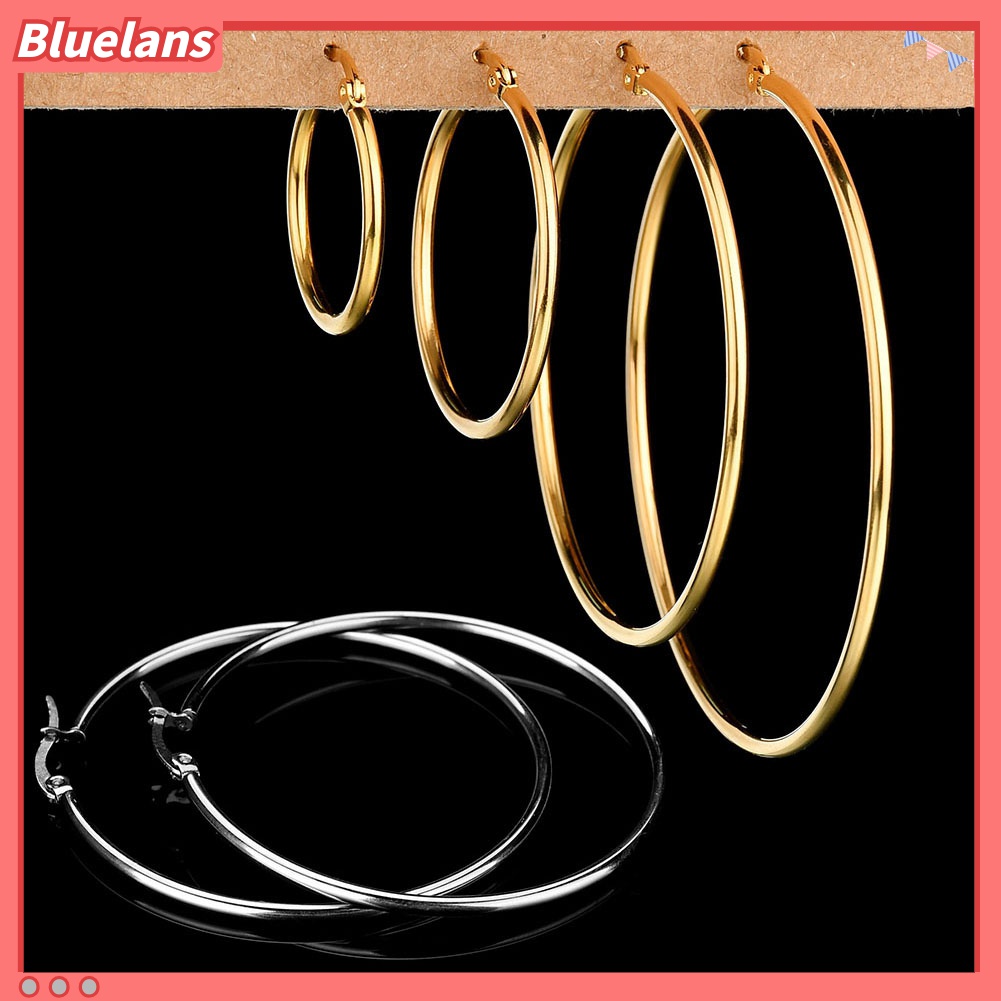 Anting Hoop Bentuk Lingkaran Besar Bahan Stainless Steel Untuk Wanita