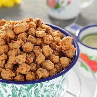 

Kacang Telur MEDAN 500gram - Kacang Telor Medan - RD Snack