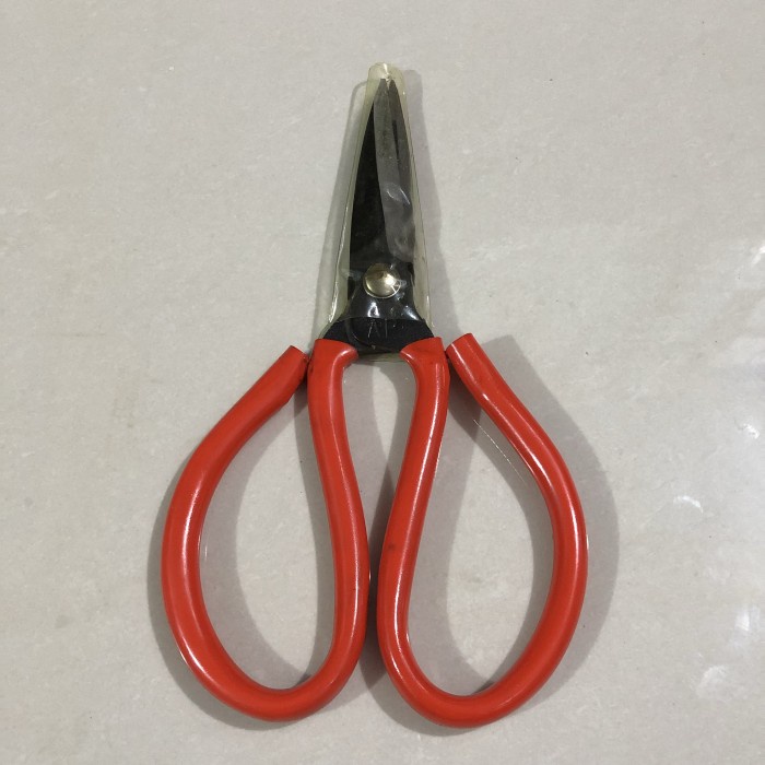 

Sale Gunting Kulit 19Cm Bergaransi