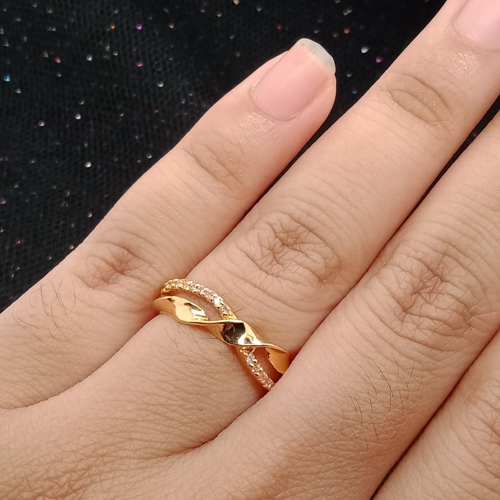 Cincin emas 17K - 2.1 gr kadar 750 - 3747