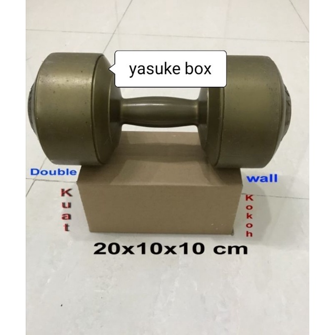 

dus UK.20x10x10cm.doble wall luar dalem polos kokoh buat packing.