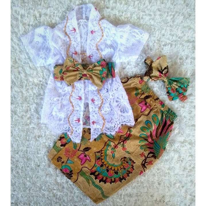 couple set pakaian adat bali kakak adik