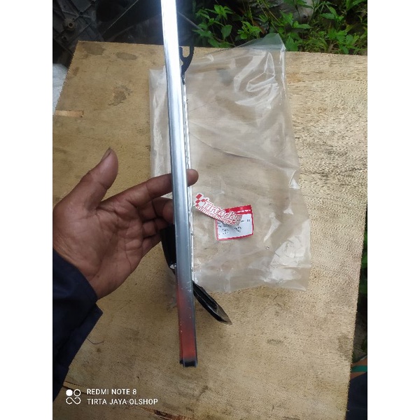 list body belakang honda gl max pro imitasi repro