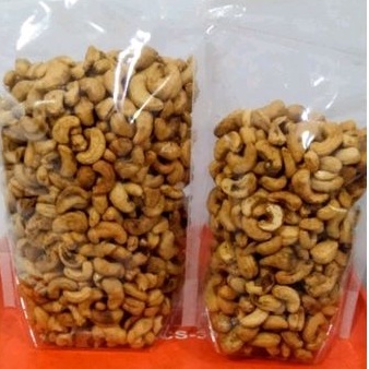 

Kacang Mede Matang Premium 1kg