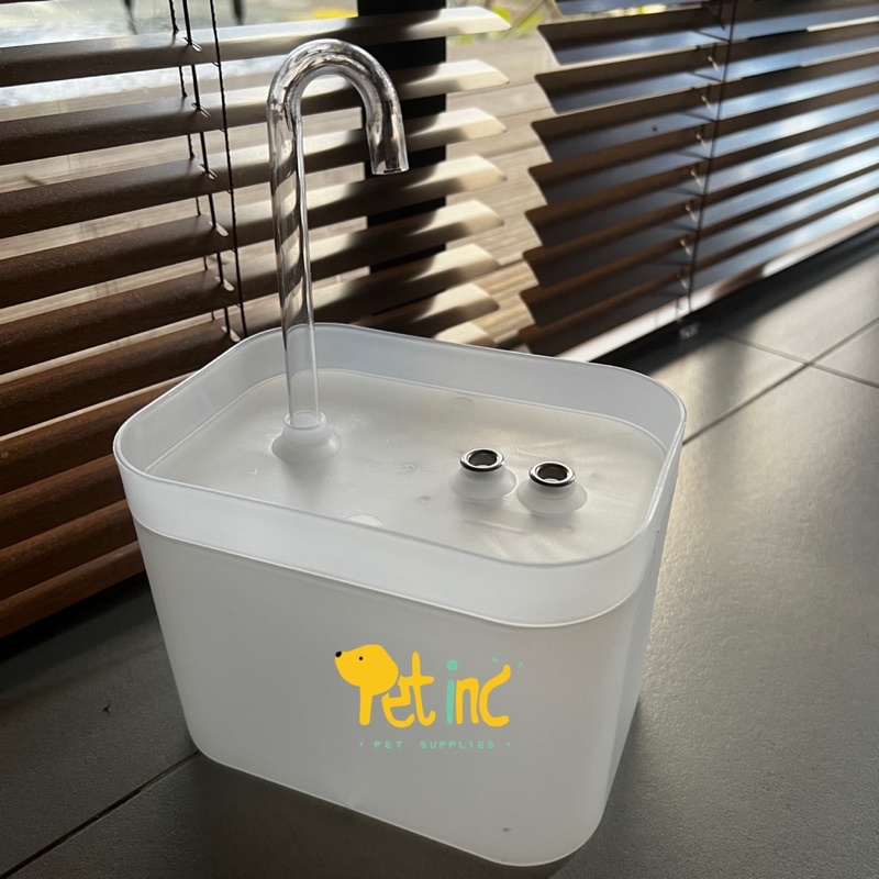 Kokuro simple pet drinking water fountain