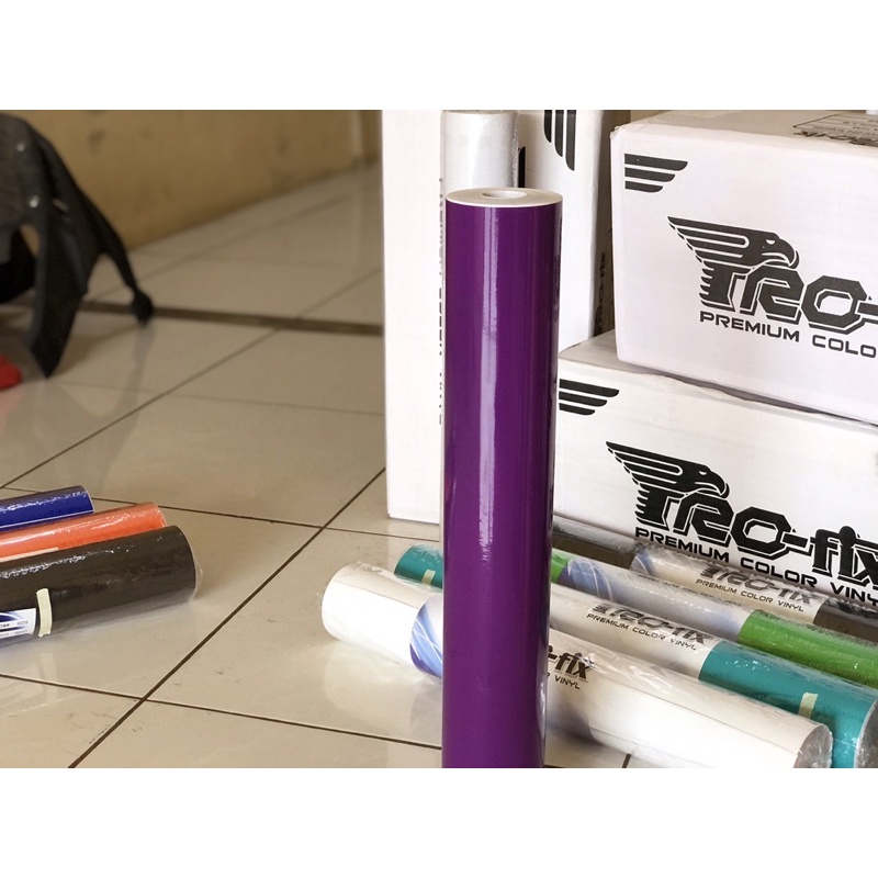 skotlet profix ungu glossy mengkilap lebar 45cm x panjang 50cm