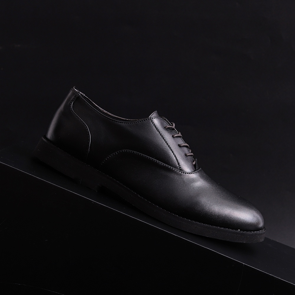 DEMBBLE BLACK |ManNeedMe x Lvnatica| Sepatu Vintage Pria | Pantofel Pria Kantor Formal Shoes ORI