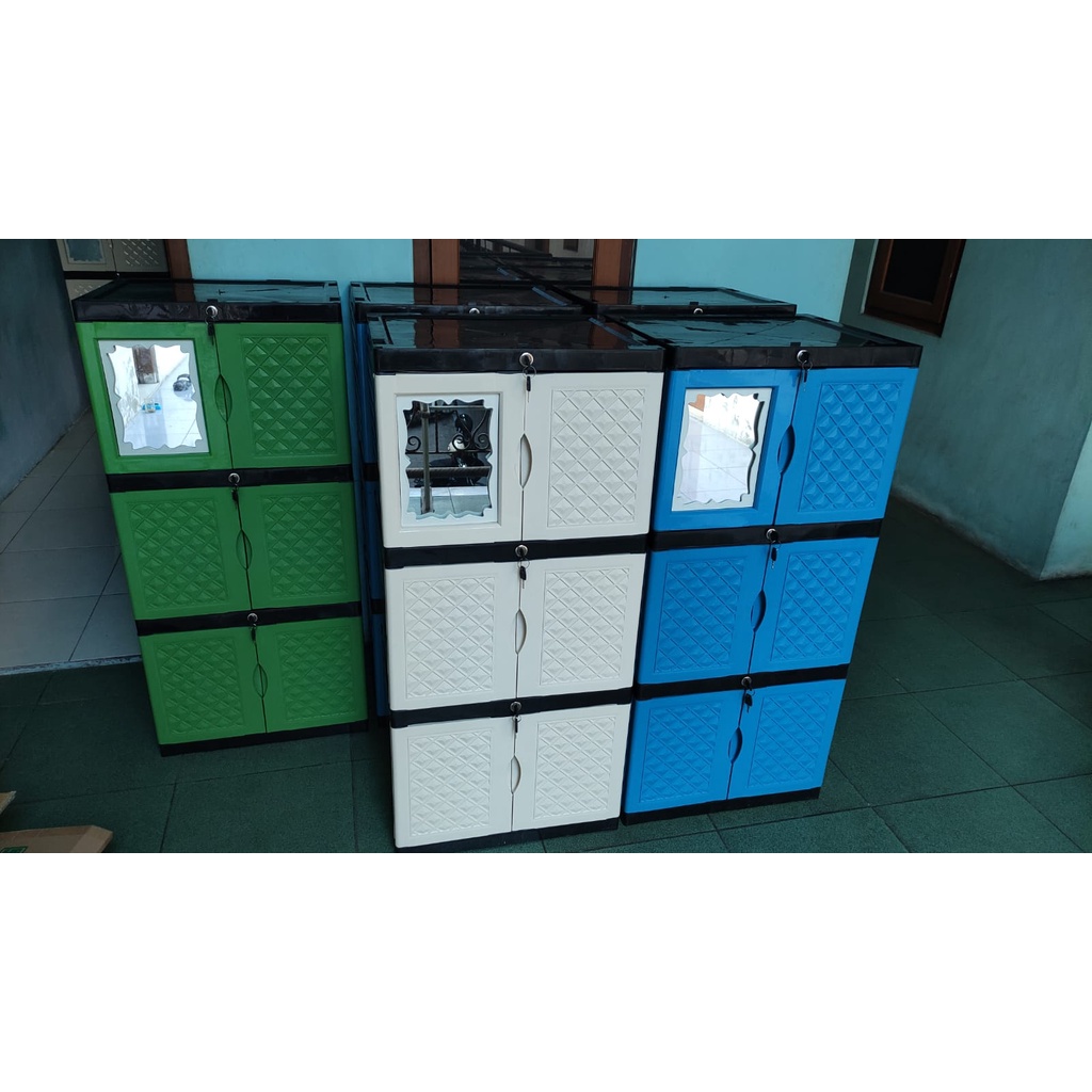 Lemari plastik Aquos kaca susun 3
