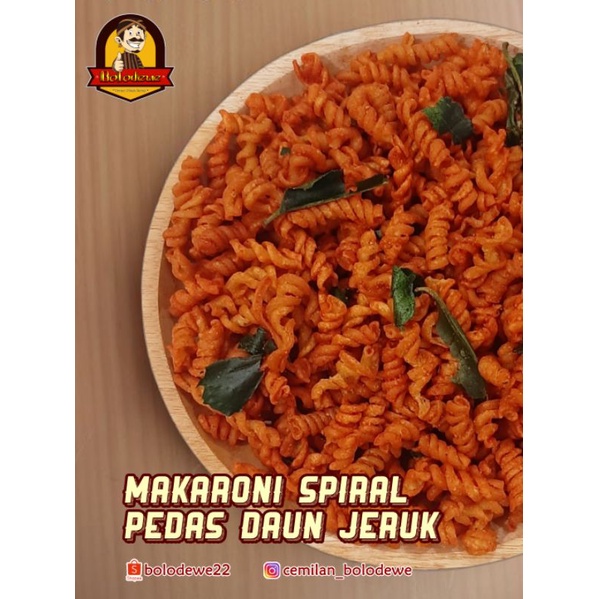 

MAKRONI Spiral Pedas Daun Jeruk (250 gr)