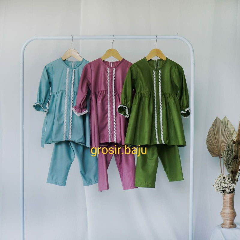 setelan busana muslim anak